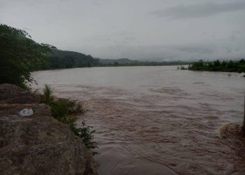 Frente frío y sistema de baja presión generan condiciones climáticas adversas en Honduras