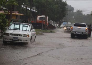 Lluvias Continúan en Toda Honduras y el Riesgo Persiste