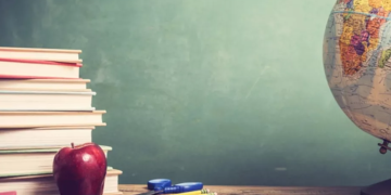 La Importancia de la Transparencia en el Marketing Educativo: Más Allá de los Números de Experiencia