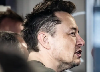 La nueva computadora portátil con Windows de Elon Musk necesita una cuenta de Microsoft y él está enojado