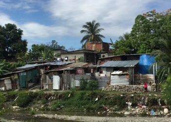 La injusticia energética en Honduras: Abonados justos pagan mientras el gobierno ‘regala’ electricidad