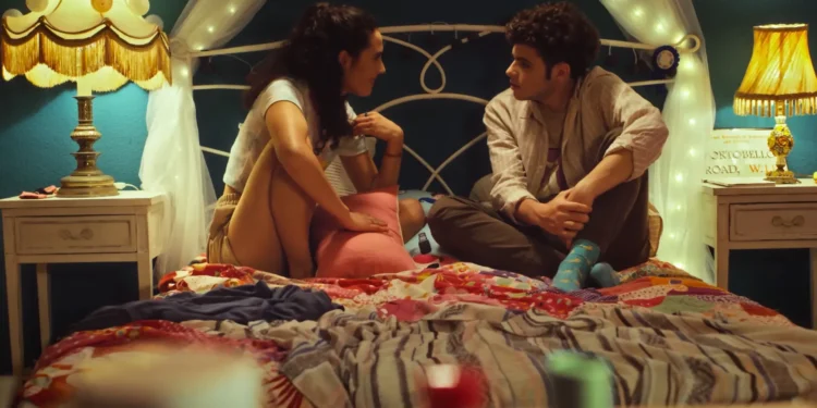Amor Platónico: una comedia que mezcla filosofía con historias de adolescentes