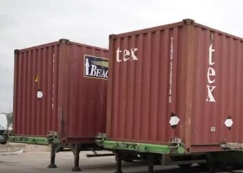 Francia lanza programa de créditos urgentes para pymes golpeadas por la crisis del combustible