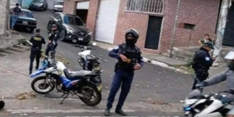 Gobernación prohíbe capuchas en espacios públicos tras enfrentamientos armados