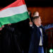 Hungría rechaza a Orbán tras 16 años de gobierno nacionalista