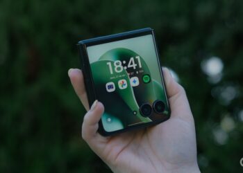 Motorola anuncia lanzamiento de nuevos Razr plegables en 2026