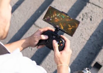 Xbox sigue apostando por su tienda de juegos móviles