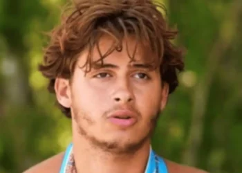 Grave accidente en reality show griego: concursante pierde una pierna