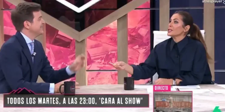 Polémica en TV española: conductores debaten sobre sus propias personalidades