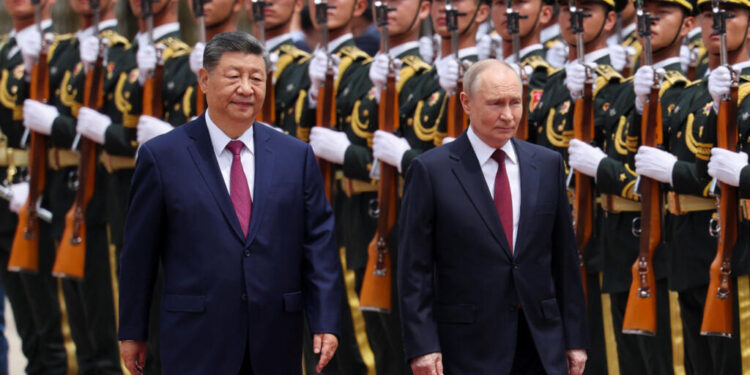 Xi Jinping recibe a Putin en Beijing en crucial encuentro diplomático