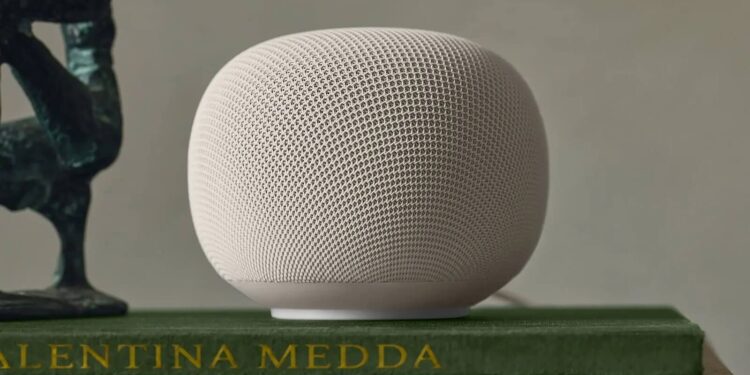 Google lanza altavoz inteligente con Gemini para competir con Amazon