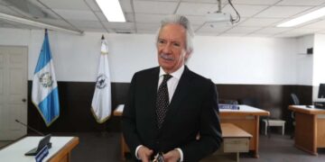 Aplazan audiencia de periodista Zamora para revisar salida por salud