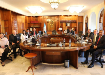 Exmagistrados advierten sobre riesgos en independencia judicial