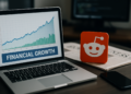 Reddit crece financieramente pero enfrenta dudas sobre su futuro con IA