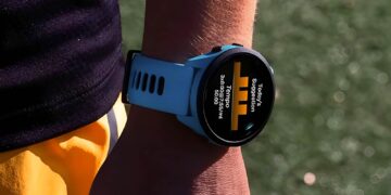 Smartwatch Garmin con descuento: opción accesible para deportistas