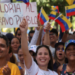 Venezuela: oposición marcha dos años después de elecciones disputadas
