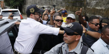 Colombia rechaza ayuda internacional tras terremoto de 7.4