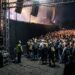 Entradas sin ver nada: la extraña tendencia de los megaconciertos