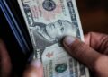 ¿Cuánto dinero necesitas para vivir bien en Estados Unidos?