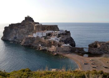 Las fronteras extrañas de España: islas que cambian de país cada 6 meses