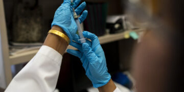 EE.UU. enfrenta peor brote de sarampión en 35 años: Nueva York declara emergencia
