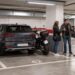 Garaje compartido: qué dice la ley sobre aparcar moto y coche juntos