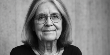 Legado Visual de Gloria Steinem: Sus Últimas Fotos Salen a la Luz