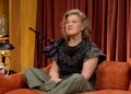 Música y IA: La propuesta de Kelly Clarkson para separar listas